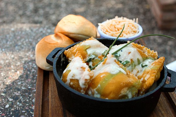 ravioles-de-pollo-al.jpg